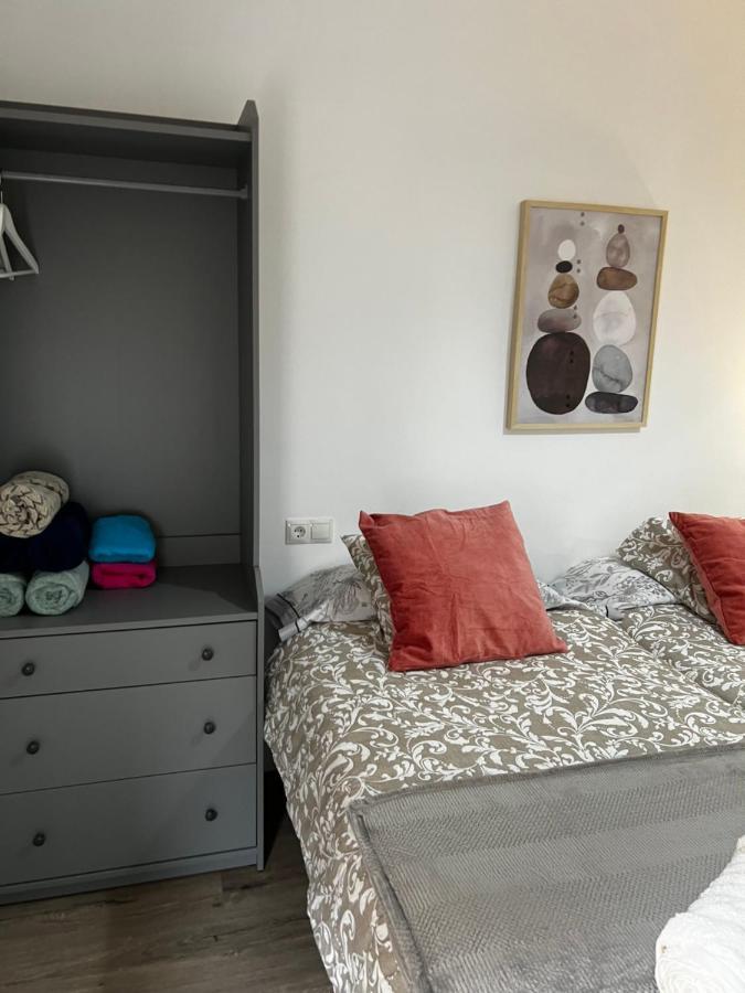 Centro Grupos Malaga Parking Gratis 3 Apartment Exterior photo